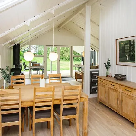Cozy In Samso With Kitchen * Kolby Kås