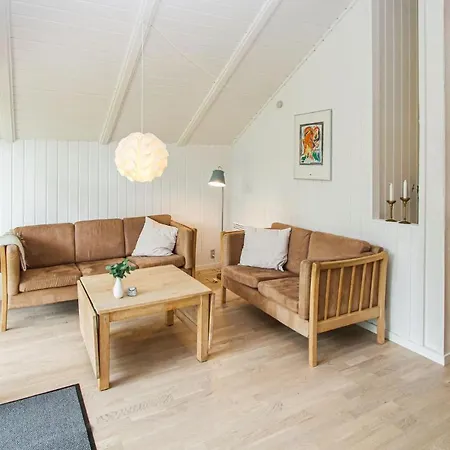 Cozy In Samso With Kitchen *